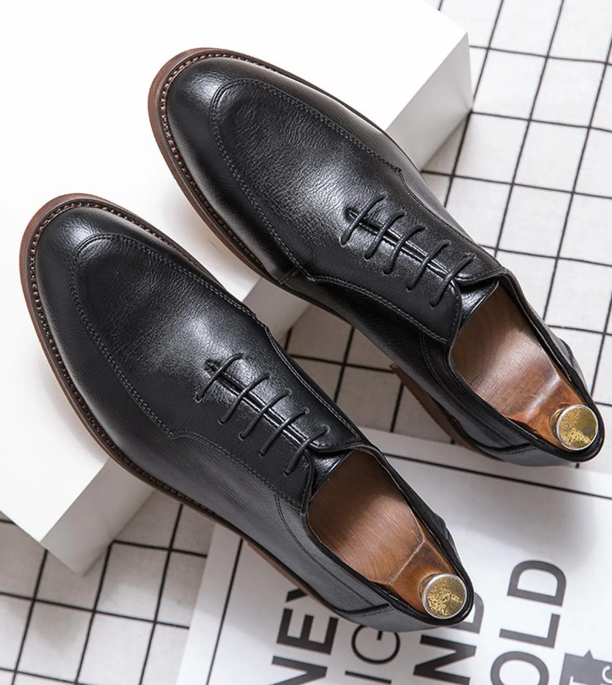 0 Casual Pu Leather Shoes Uomo Black Men Dress Shoes Maschio Oxford Calzature Mocassini Uomo Scarpe da festa Uomo di alta qualit
