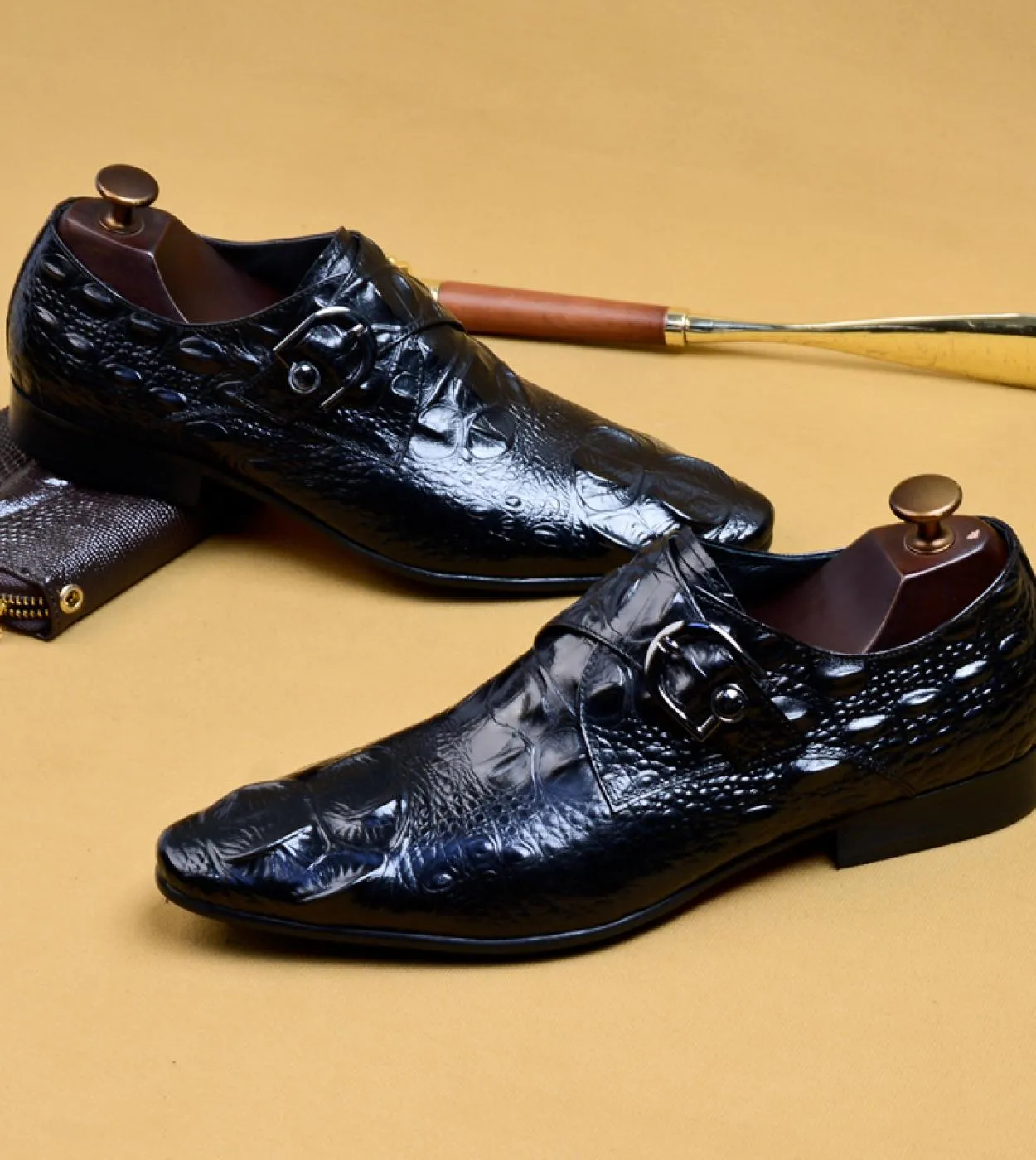 2023 estate mens formale scarpe in vera pelle fatti a mano oxford per uomo classico abito in coccodrillo fibbia mocassini da spo
