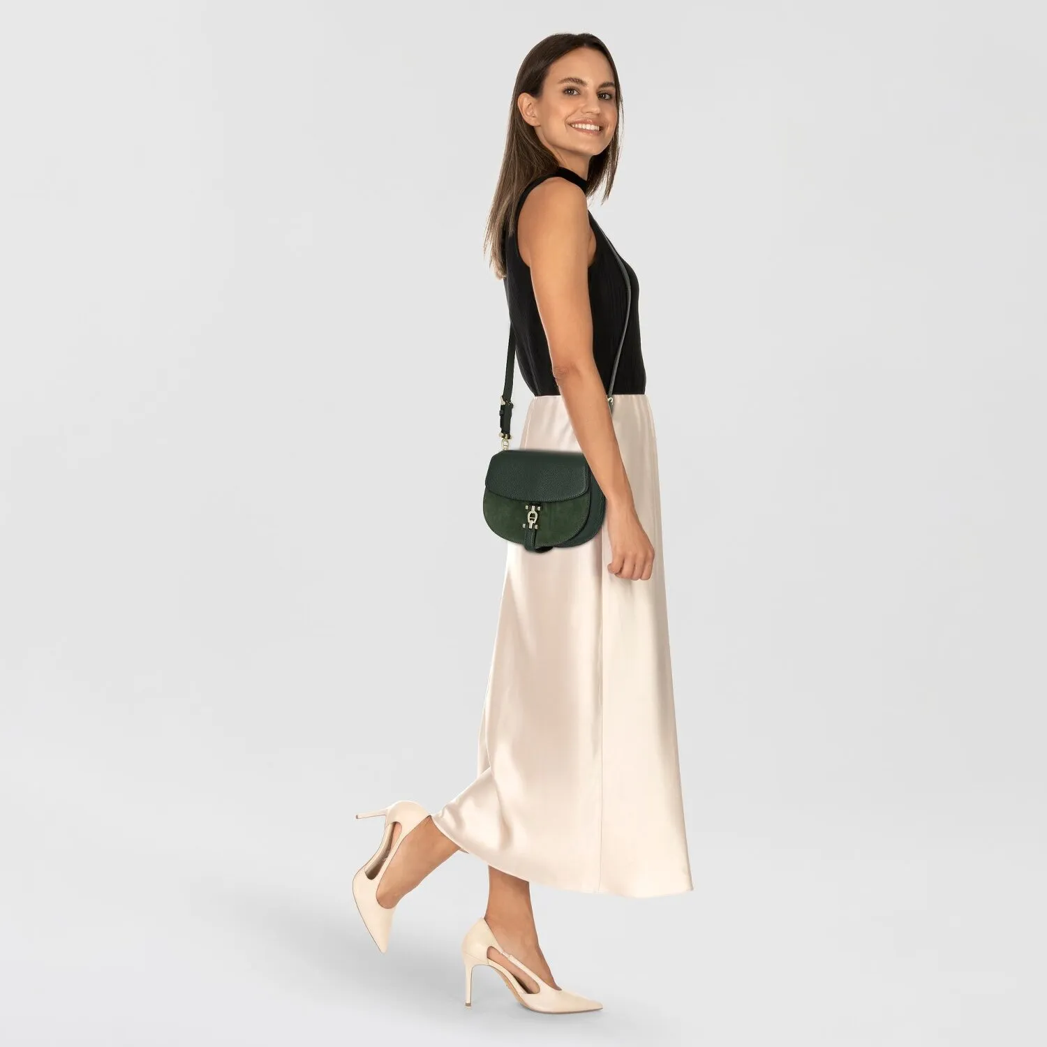 AIGNER Delia Borsa a tracolla Pelle 21 cm