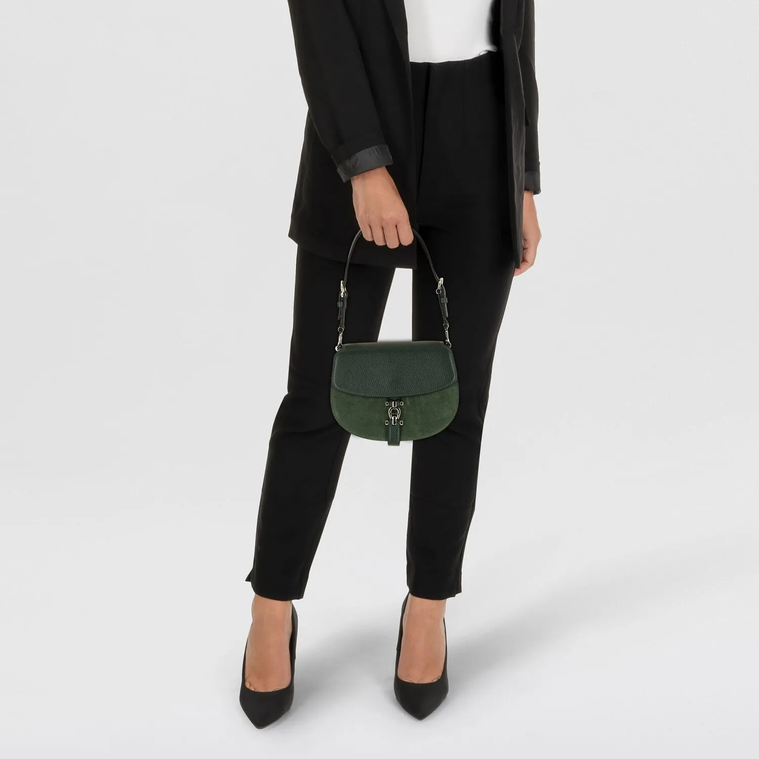 AIGNER Delia Borsa a tracolla Pelle 21 cm