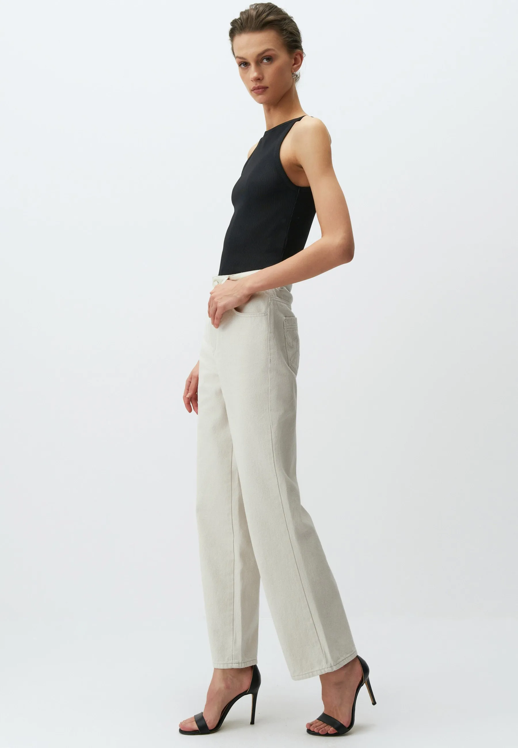 LOOSE FIT  - Jeans a zampa