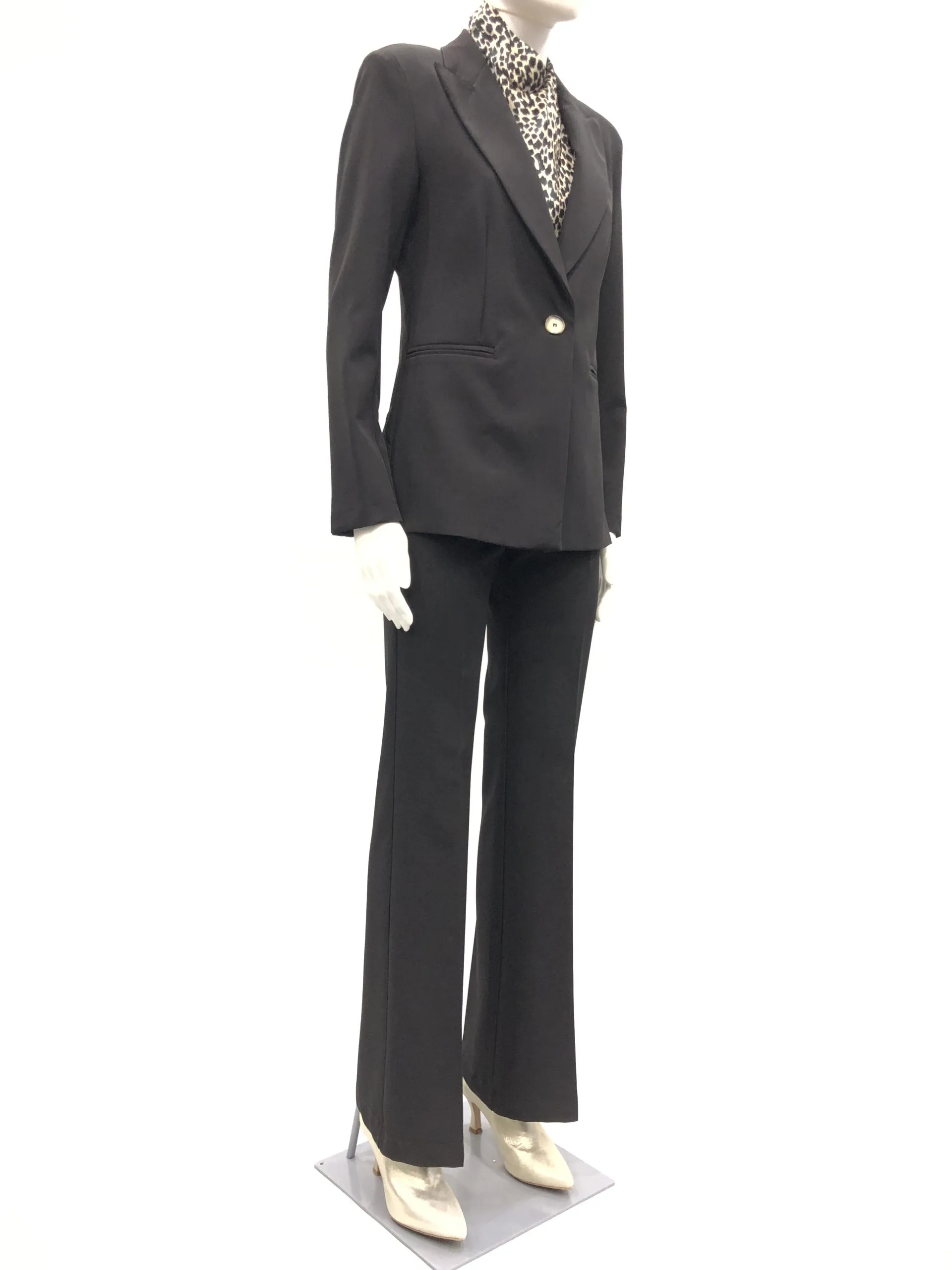 MARYLEY Tailleur con pantalone a zampa N.