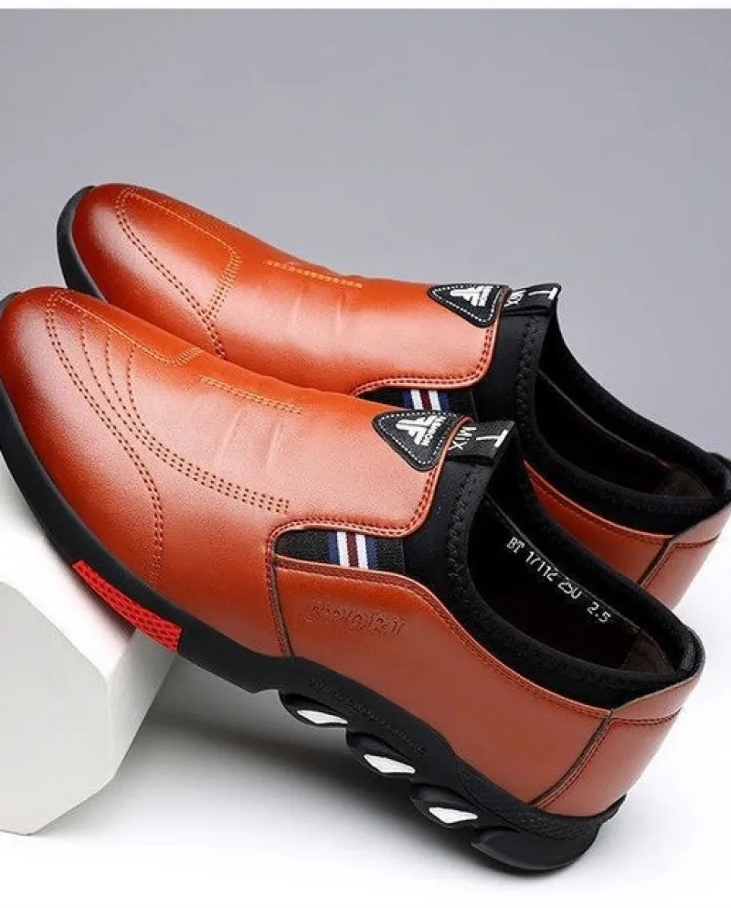 Mocassini casual da uomo in pelle da uomo Scarpe da viaggio con suola morbida piatta da uomo Scarpe da guida traspiranti allape