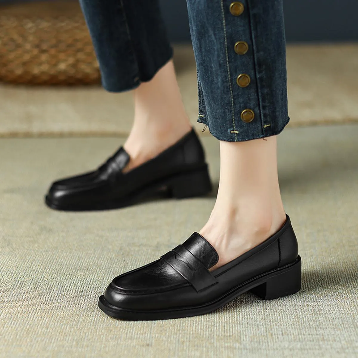 Mocassini da donna in pelle nera con plateau slip on scarpe da donna 2023 nuova primavera autunno scarpe casual da donna classic