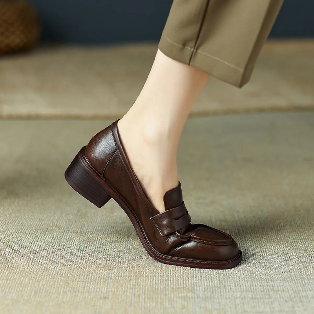 Mocassini da donna in pelle nera con plateau slip on scarpe da donna 2023 nuova primavera autunno scarpe casual da donna classic
