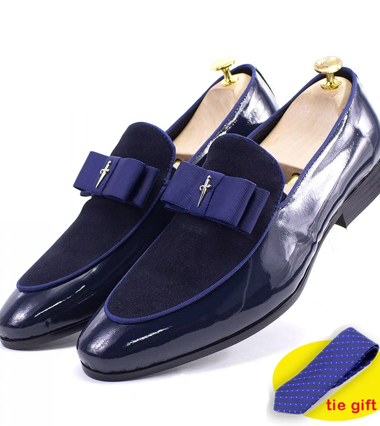 Mocassini da sposa da uomo di lusso Scarpe da cena per feste Mocassino Moda maschile Comodo abito con nappe in pelle scamosciata