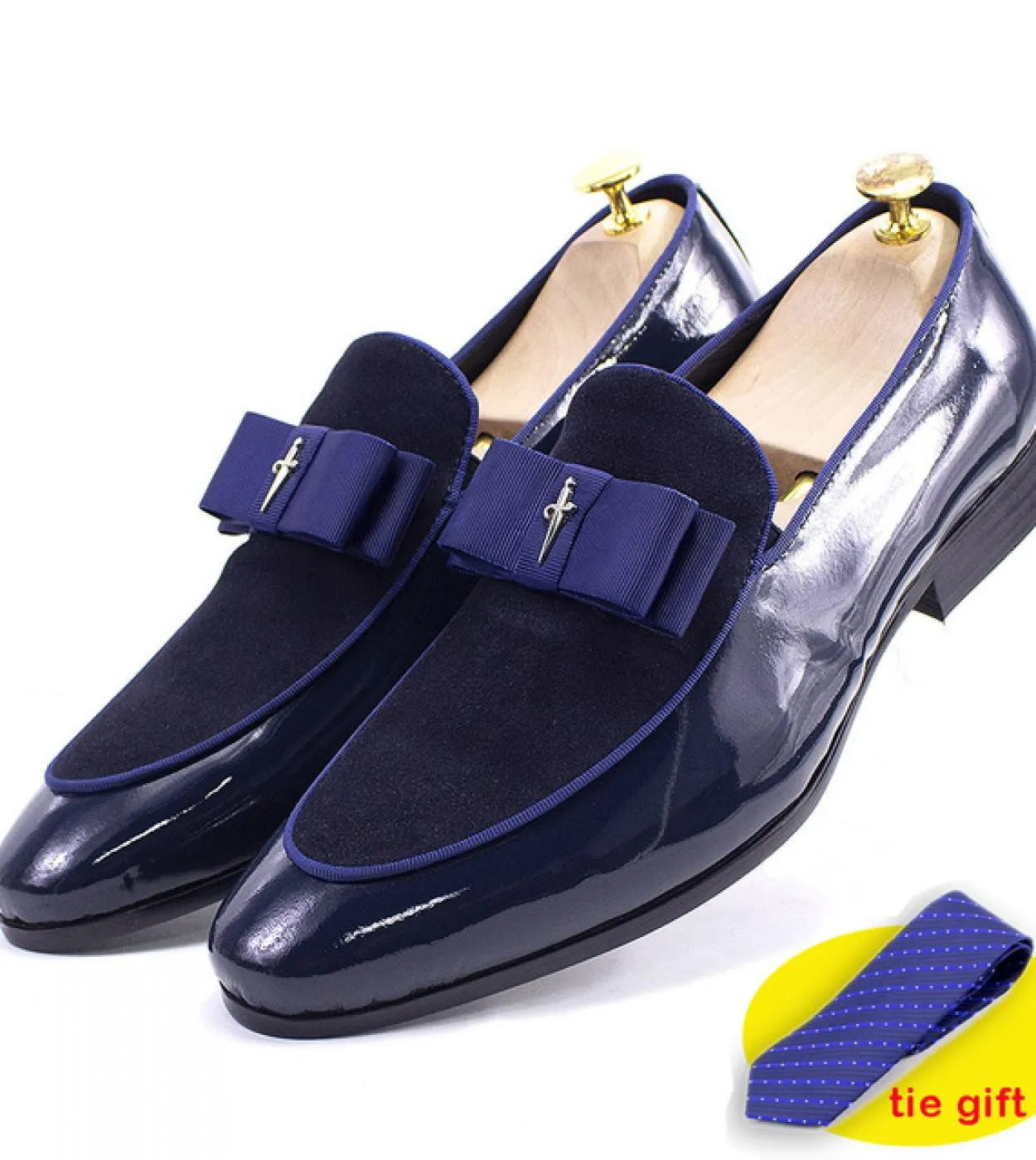 Mocassini da sposa da uomo di lusso Scarpe da cena per feste Mocassino Moda maschile Comodo abito con nappe in pelle scamosciata