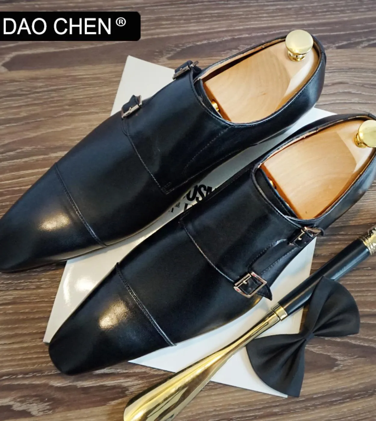 Mocassini da uomo dal design classico Scarpe con cinturino doppio monaco Scarpe da uomo in vera pelle Scarpe eleganti da uomo da