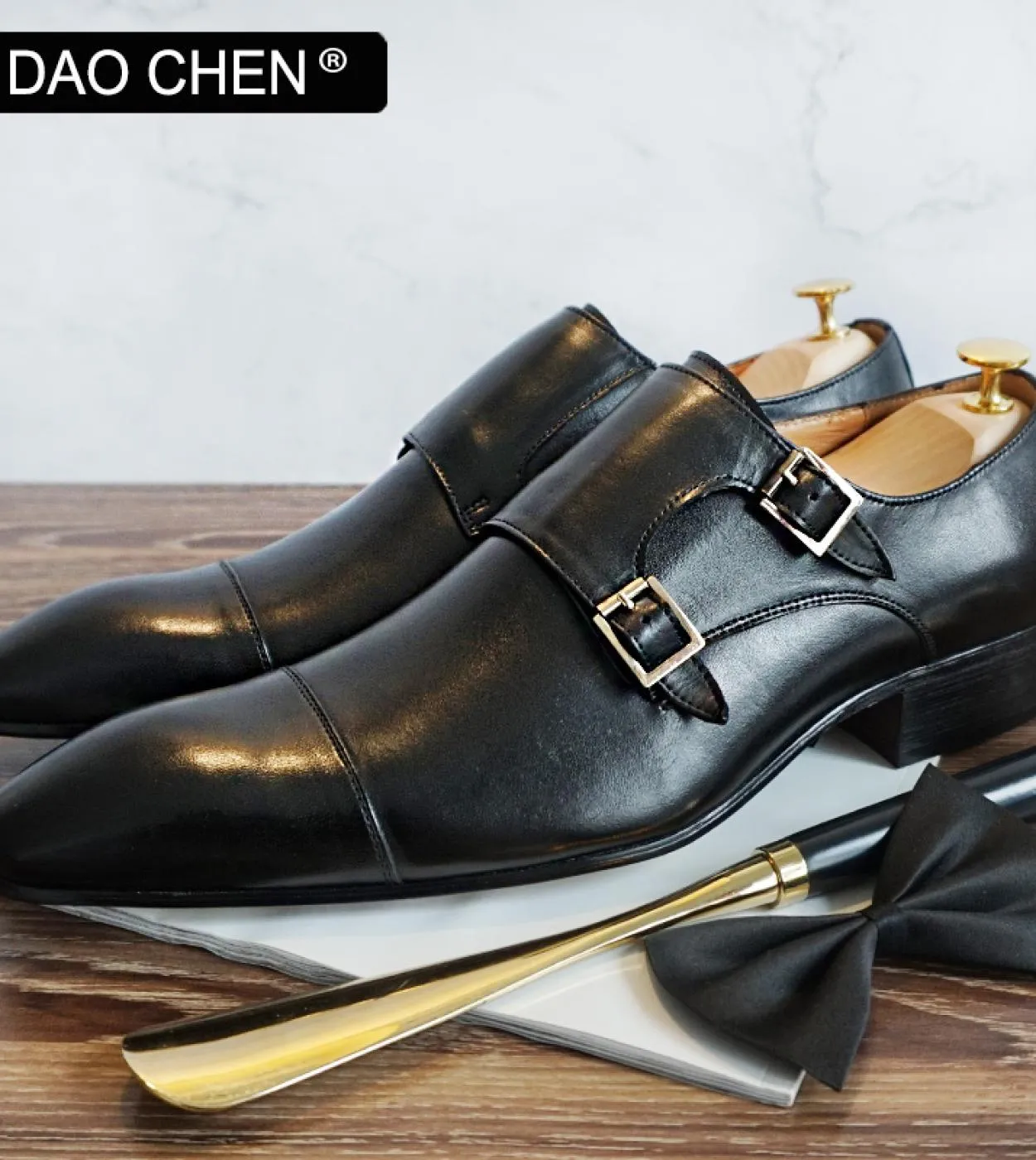Mocassini da uomo dal design classico Scarpe con cinturino doppio monaco Scarpe da uomo in vera pelle Scarpe eleganti da uomo da