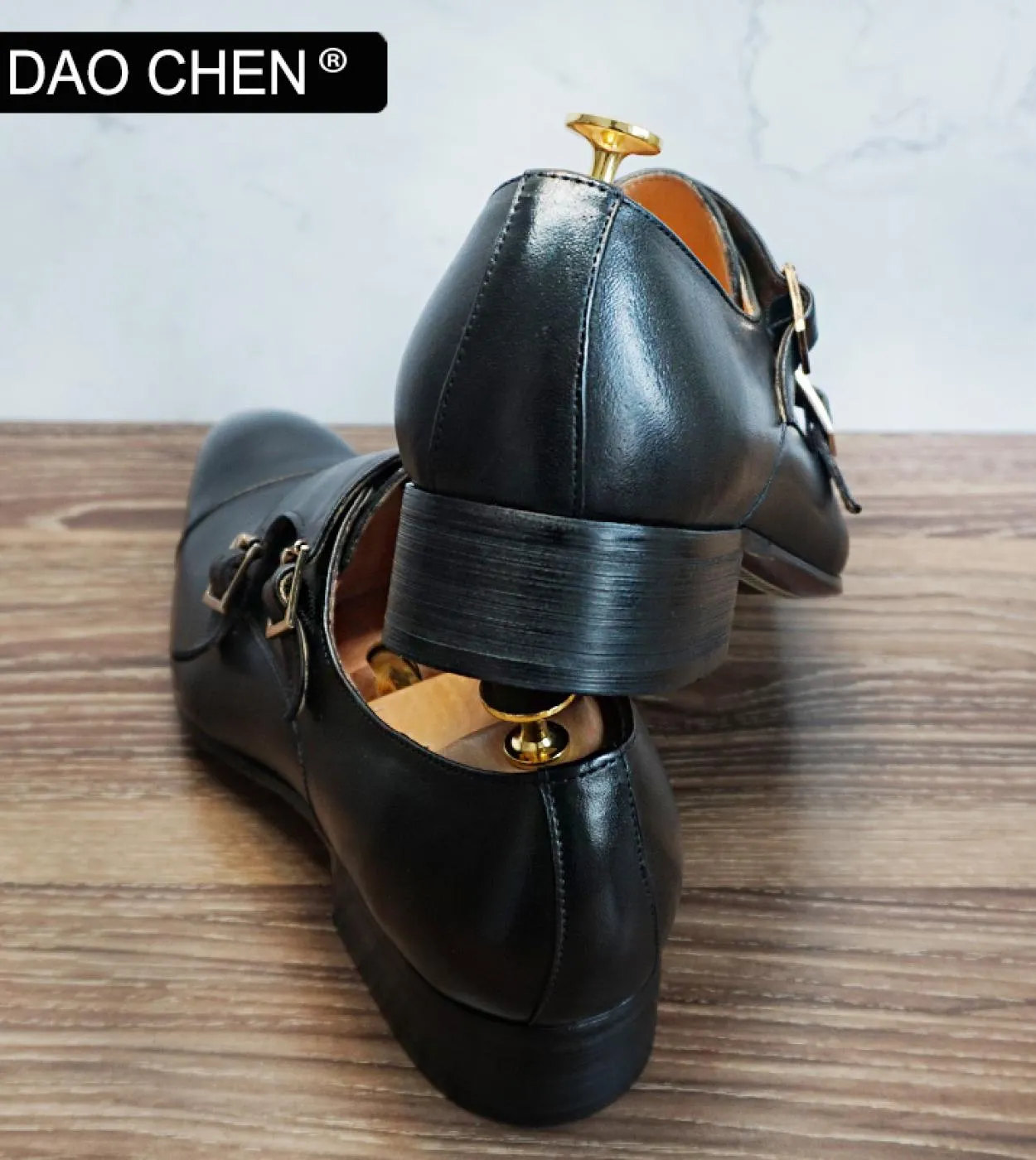 Mocassini da uomo dal design classico Scarpe con cinturino doppio monaco Scarpe da uomo in vera pelle Scarpe eleganti da uomo da