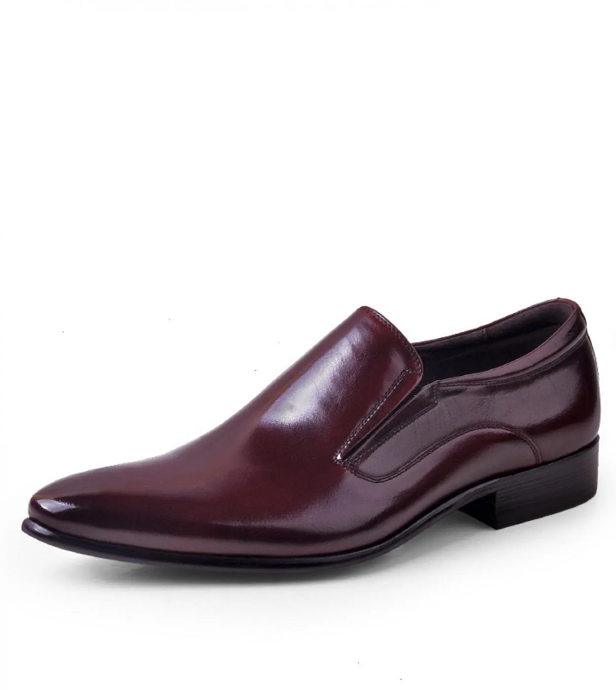 Mocassini eleganti da uomo di marca 2023 Nuovo stile Qualità Vera pelle Moda primavera Slip On Oxford Scarpe da sposa da lavoro