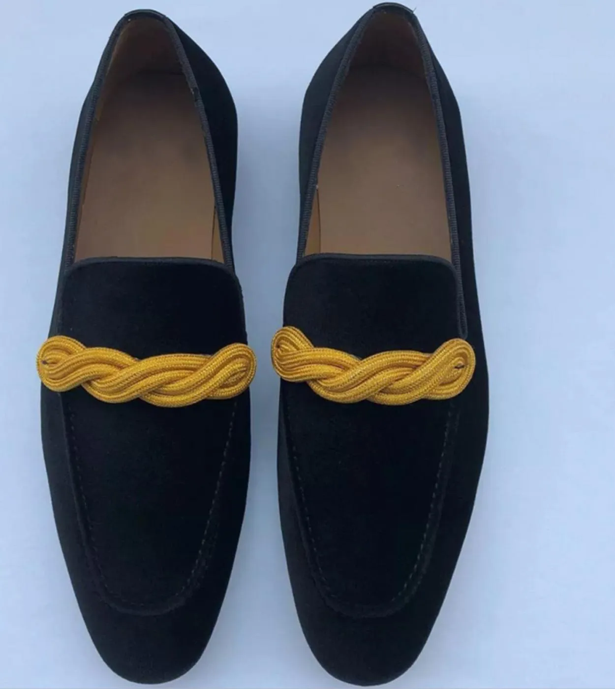 New In Black Mocassini per uomo Flock Square Toe Slipon Solid Party Scarpe da sposa per uomo con spedizione gratuita Sapatos Par