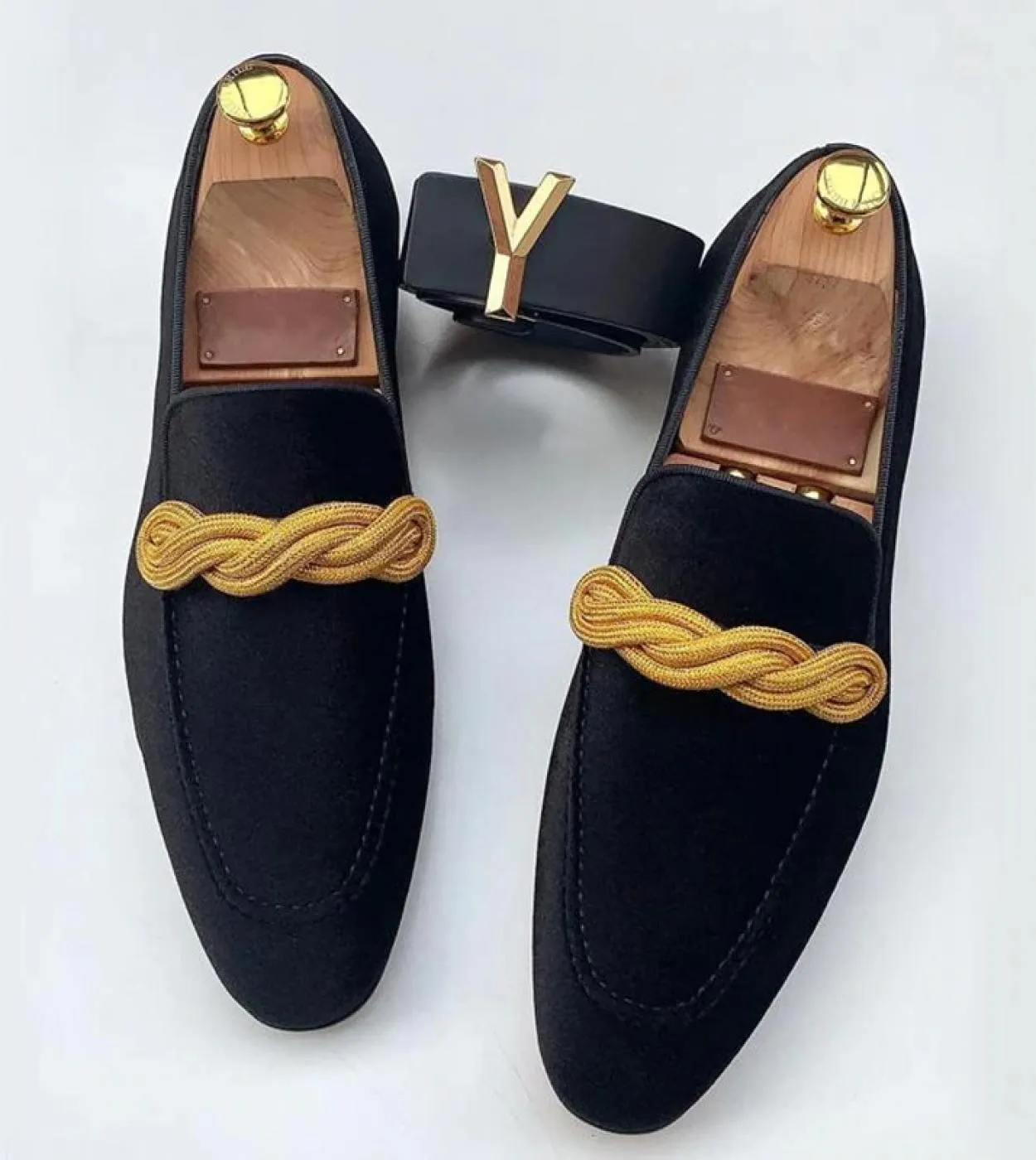 New In Black Mocassini per uomo Flock Square Toe Slipon Solid Party Scarpe da sposa per uomo con spedizione gratuita Sapatos Par