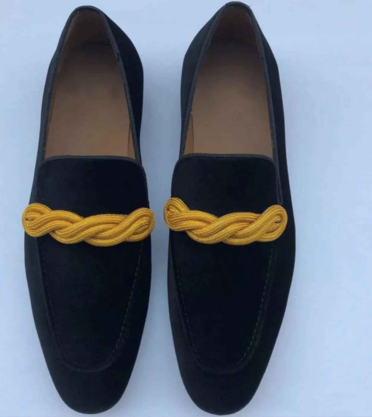 New In Black Mocassini per uomo Flock Square Toe Slipon Solid Party Scarpe da sposa per uomo con spedizione gratuita Sapatos Par