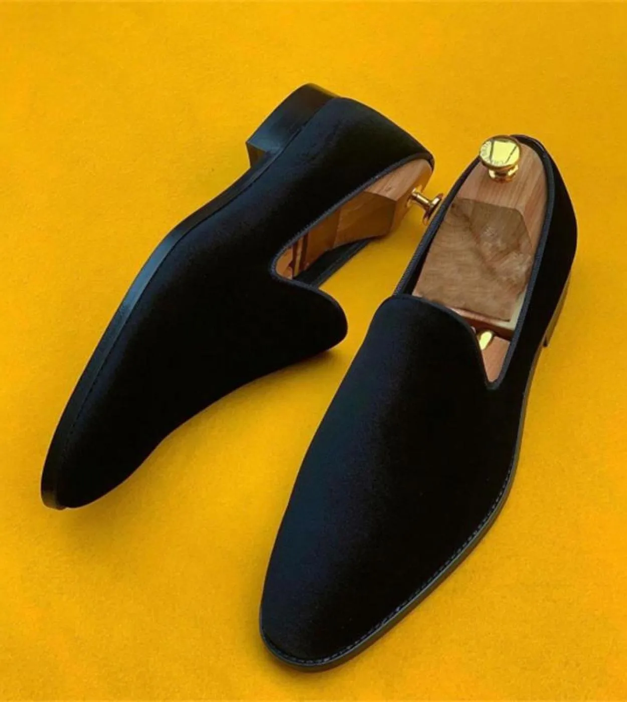 Novità in mocassini da uomo Flock Square Toe Black Slipon Party Scarpe da sposa per uomo con spedizione gratuita Sapatos Para Ho