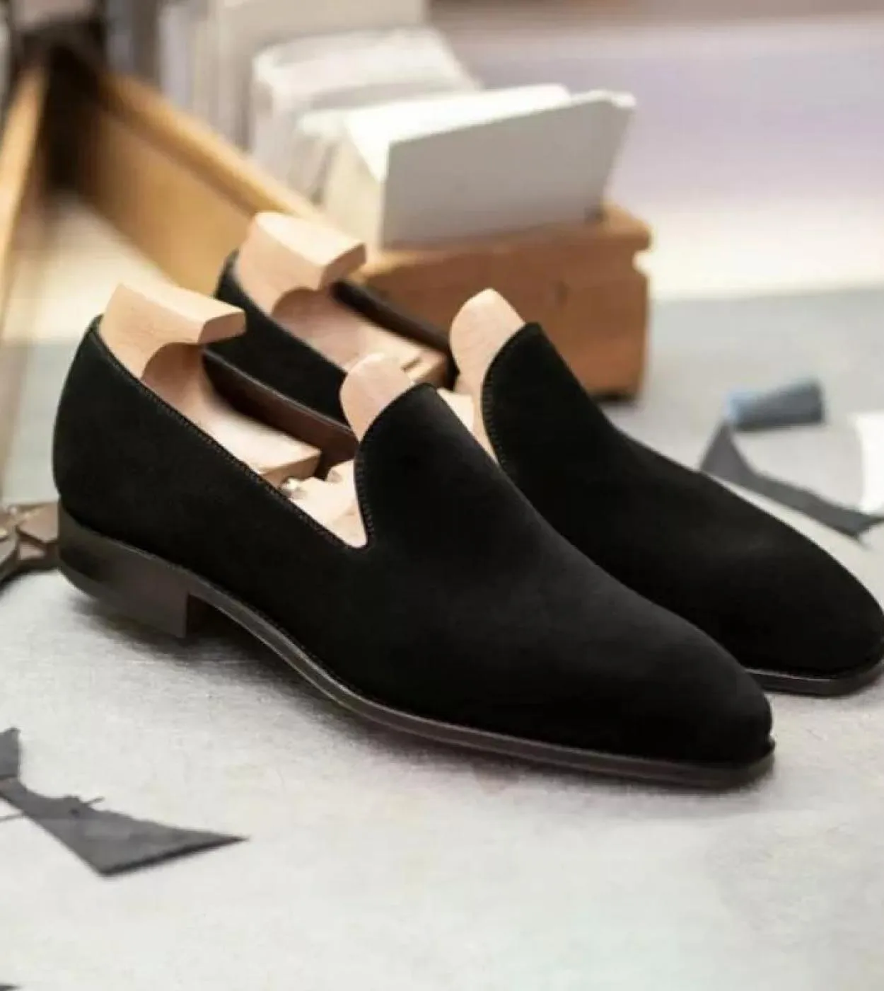 Novità in mocassini da uomo Flock Square Toe Black Slipon Party Scarpe da sposa per uomo con spedizione gratuita Sapatos Para Ho