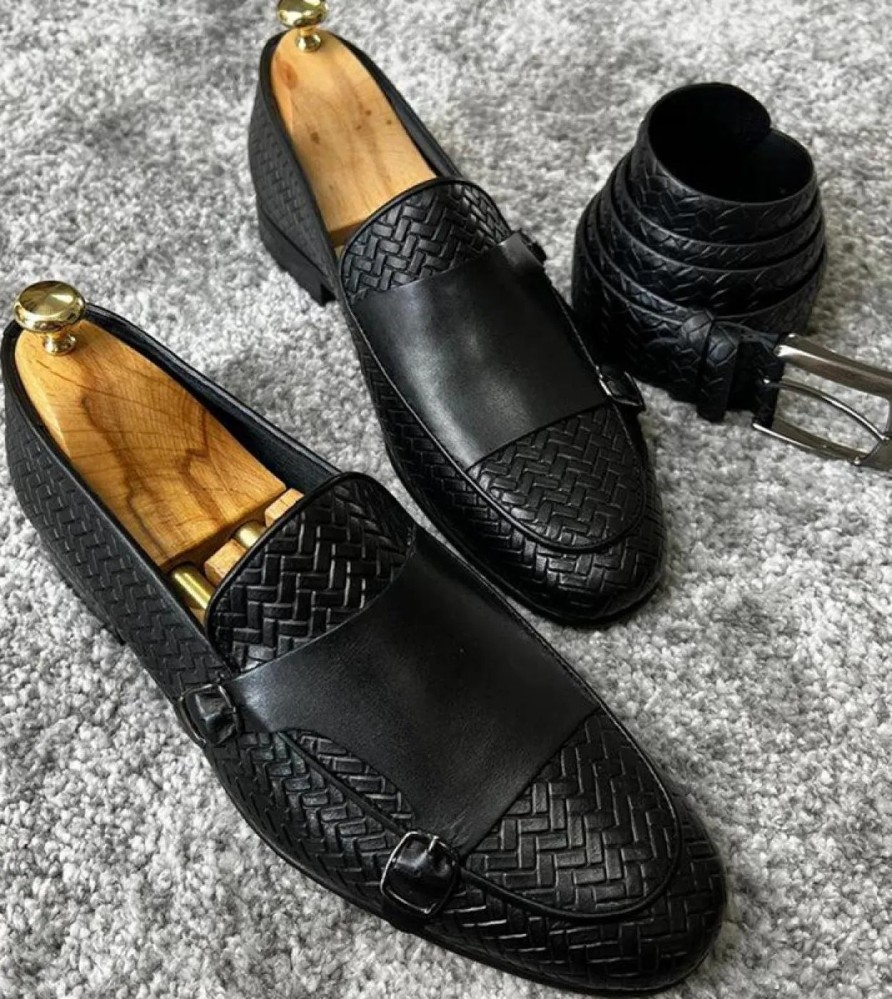 Novità in mocassini neri da uomo con doppia fibbia Monk Scarpe da uomo traspiranti Slip On Scarpe casual da uomo con spedizione