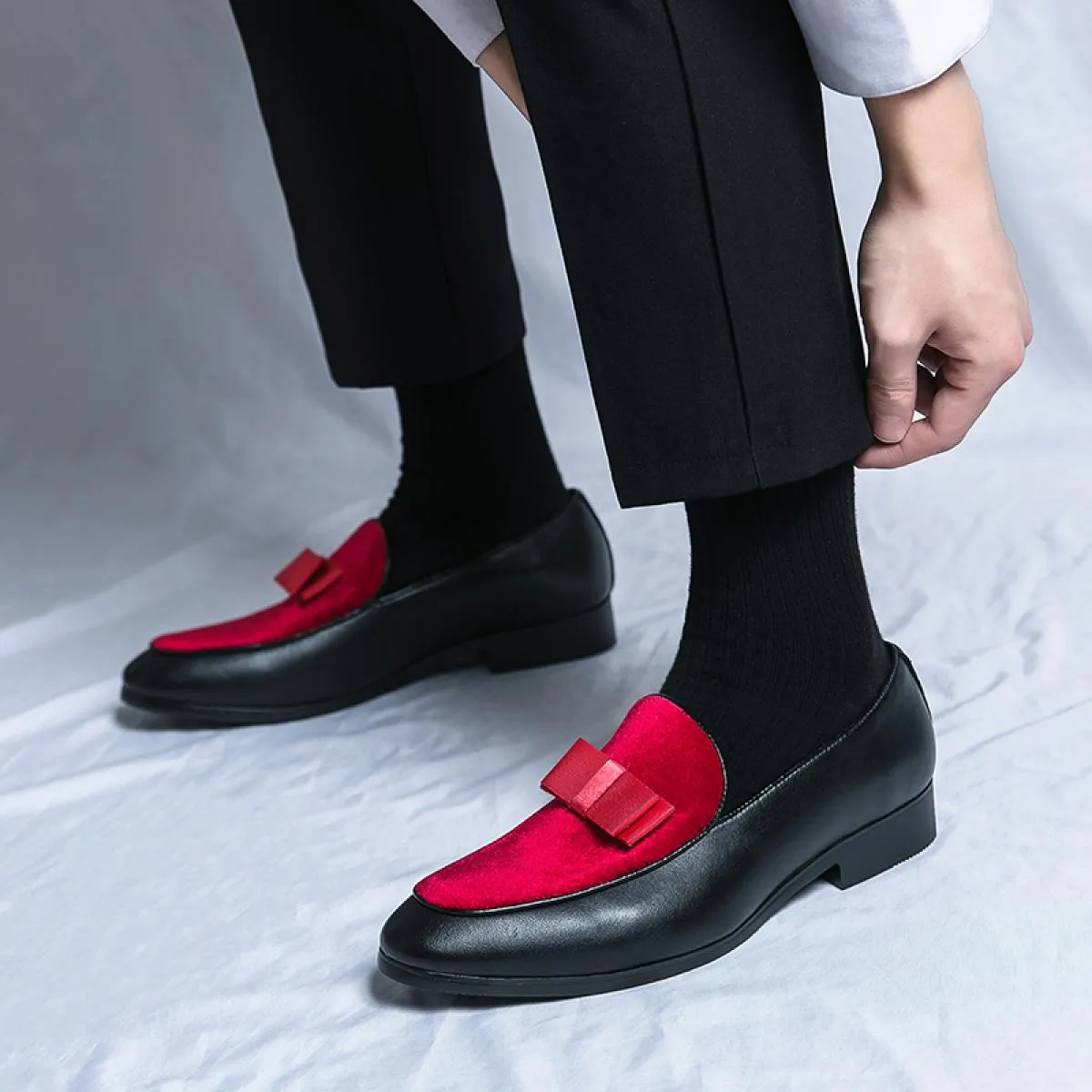 Nuovi mocassini neri scarpe da uomo tacco basso punta tonda slip on rosso business uomo scarpe formali taglia 38 48 spedizione g