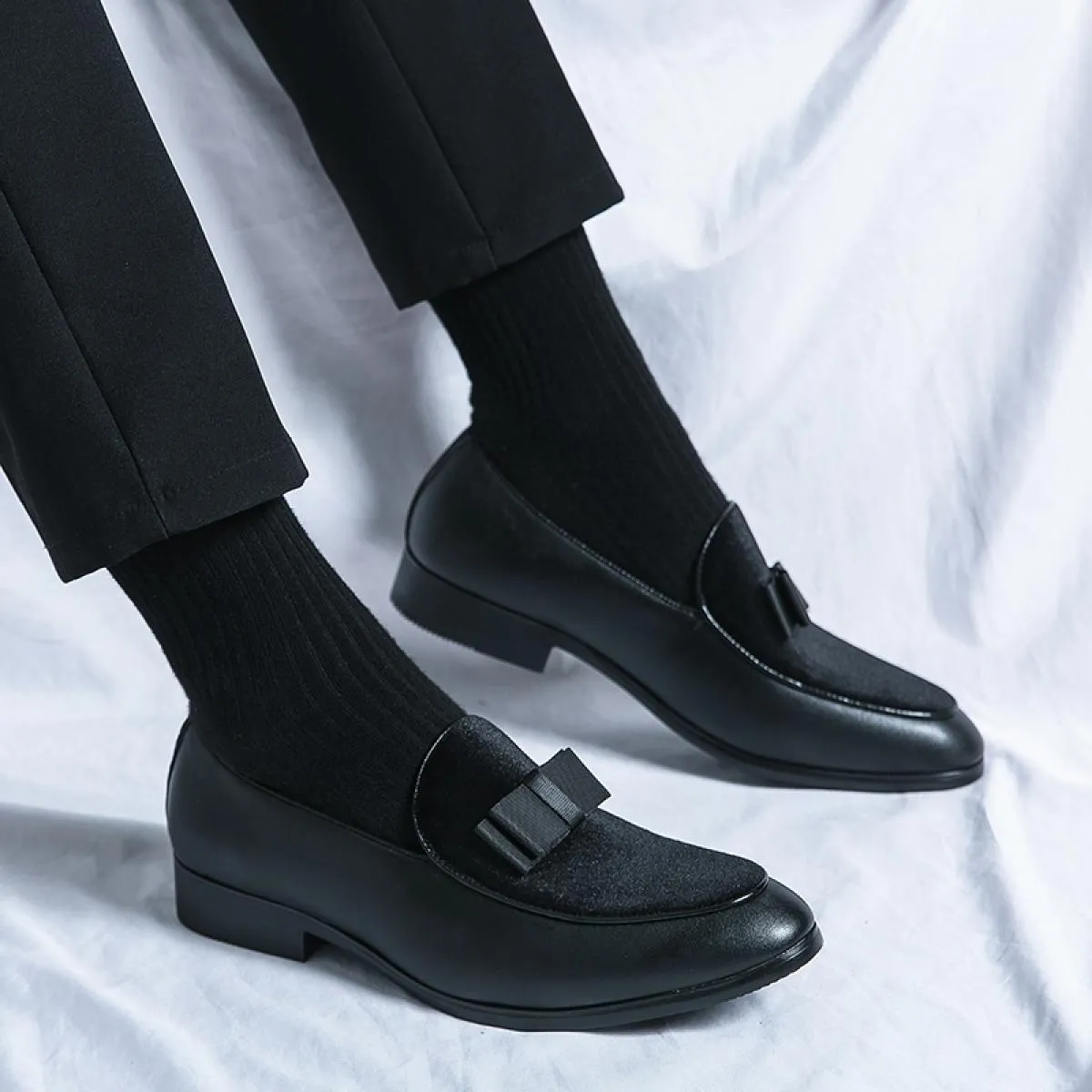 Nuovi mocassini neri scarpe da uomo tacco basso punta tonda slip on rosso business uomo scarpe formali taglia 38 48 spedizione g