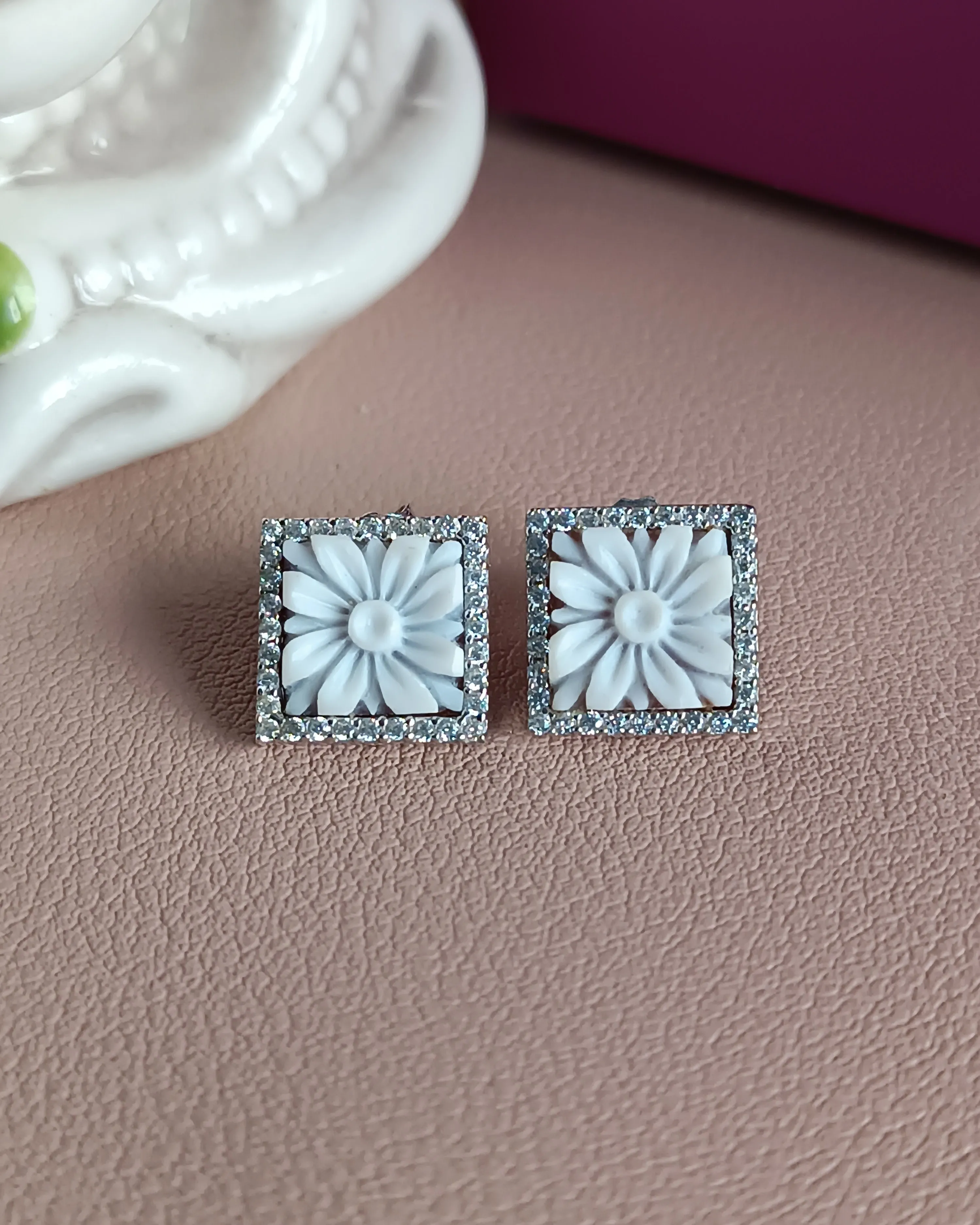 Orecchini al Lobo in Argento 925 con Cammei Conchiglia