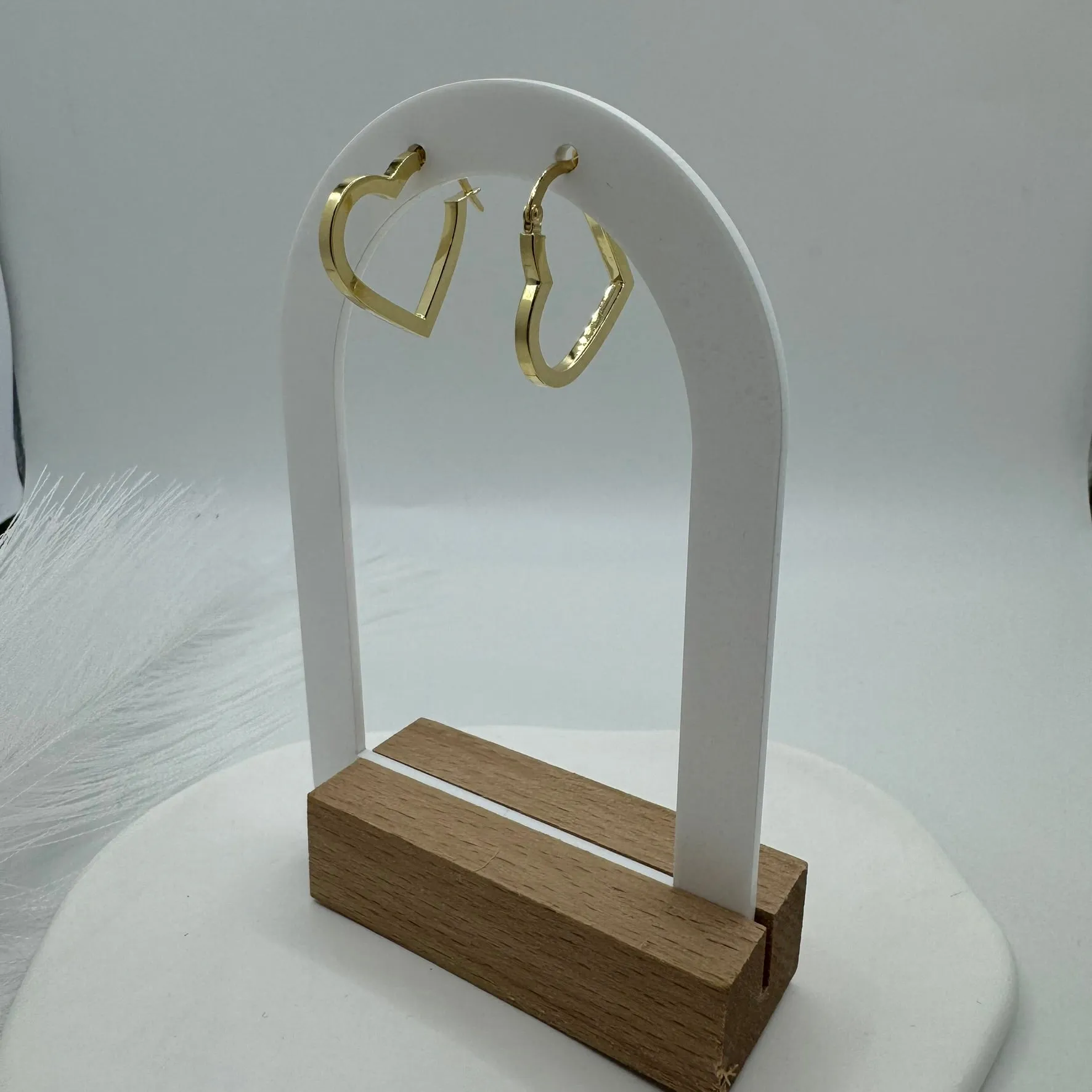 Orecchini cerchio cuore oro