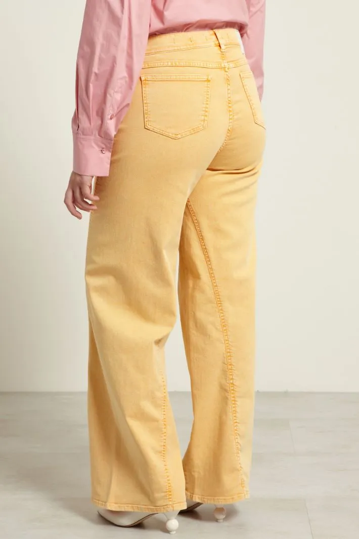 Pantaloni a palazzo in drill