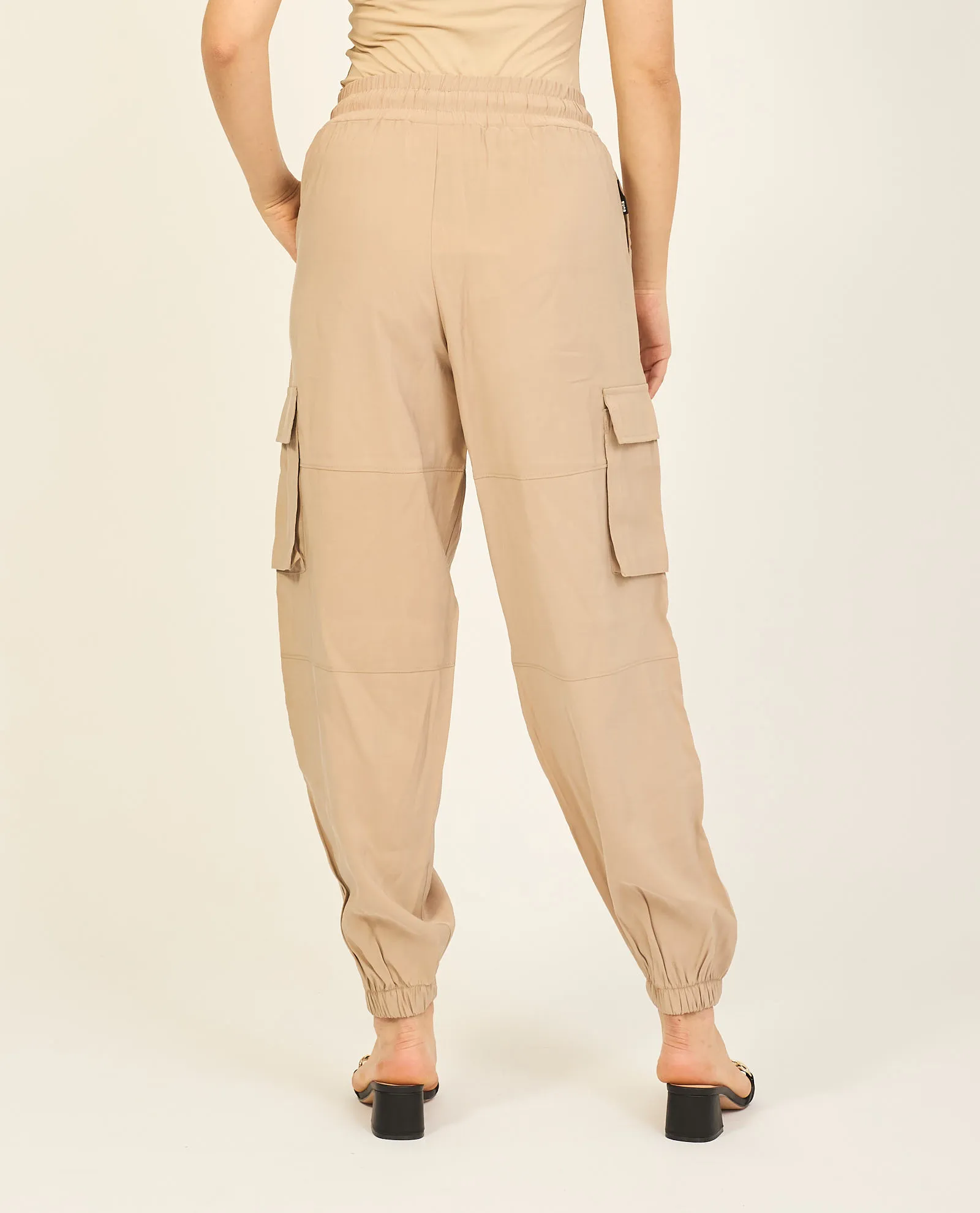 Pantaloni donna Suns modello cargo in misto viscosa