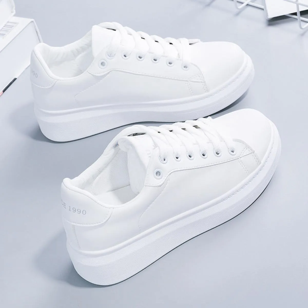Scarpe da ginnastica bianche da donna Scarpe con plateau in PU Scarpe in PU Mocassini Sneakers da donna Scarpe vulcanizzate da d