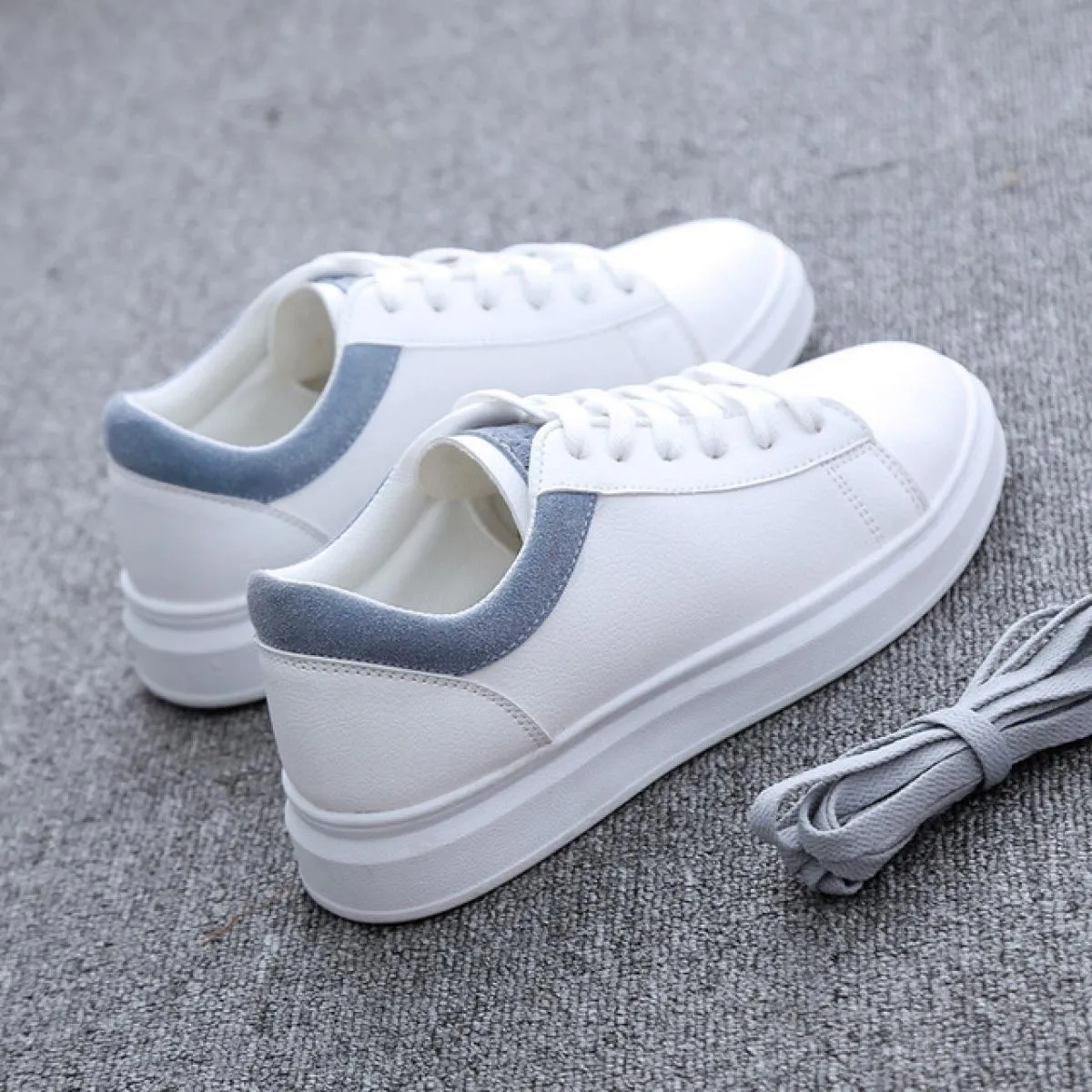 Scarpe da ginnastica bianche da donna Scarpe con plateau in PU Scarpe in PU Mocassini Sneakers da donna Scarpe vulcanizzate da d