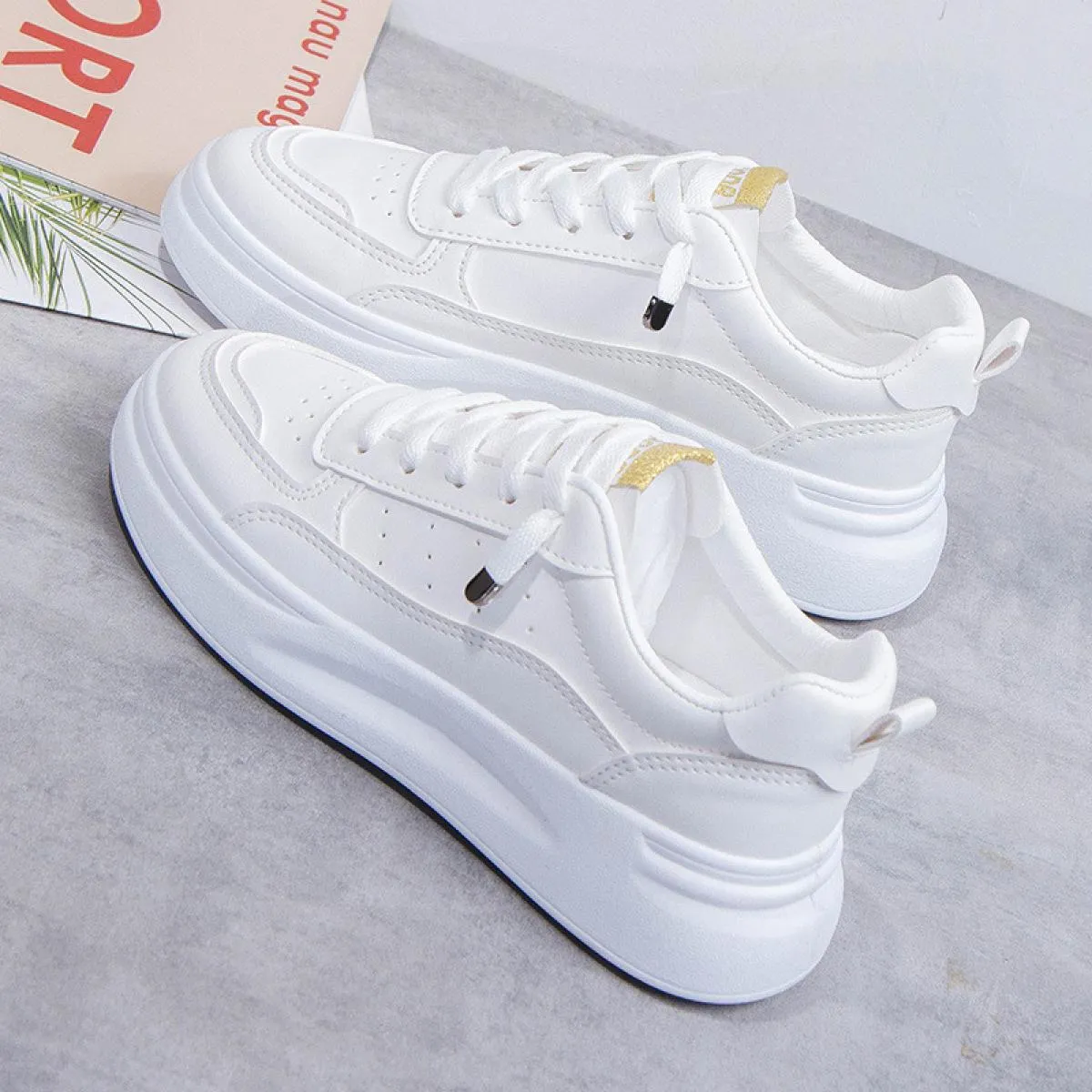 Scarpe da ginnastica bianche da donna Scarpe con plateau in PU Scarpe in PU Mocassini Sneakers da donna Scarpe vulcanizzate da d