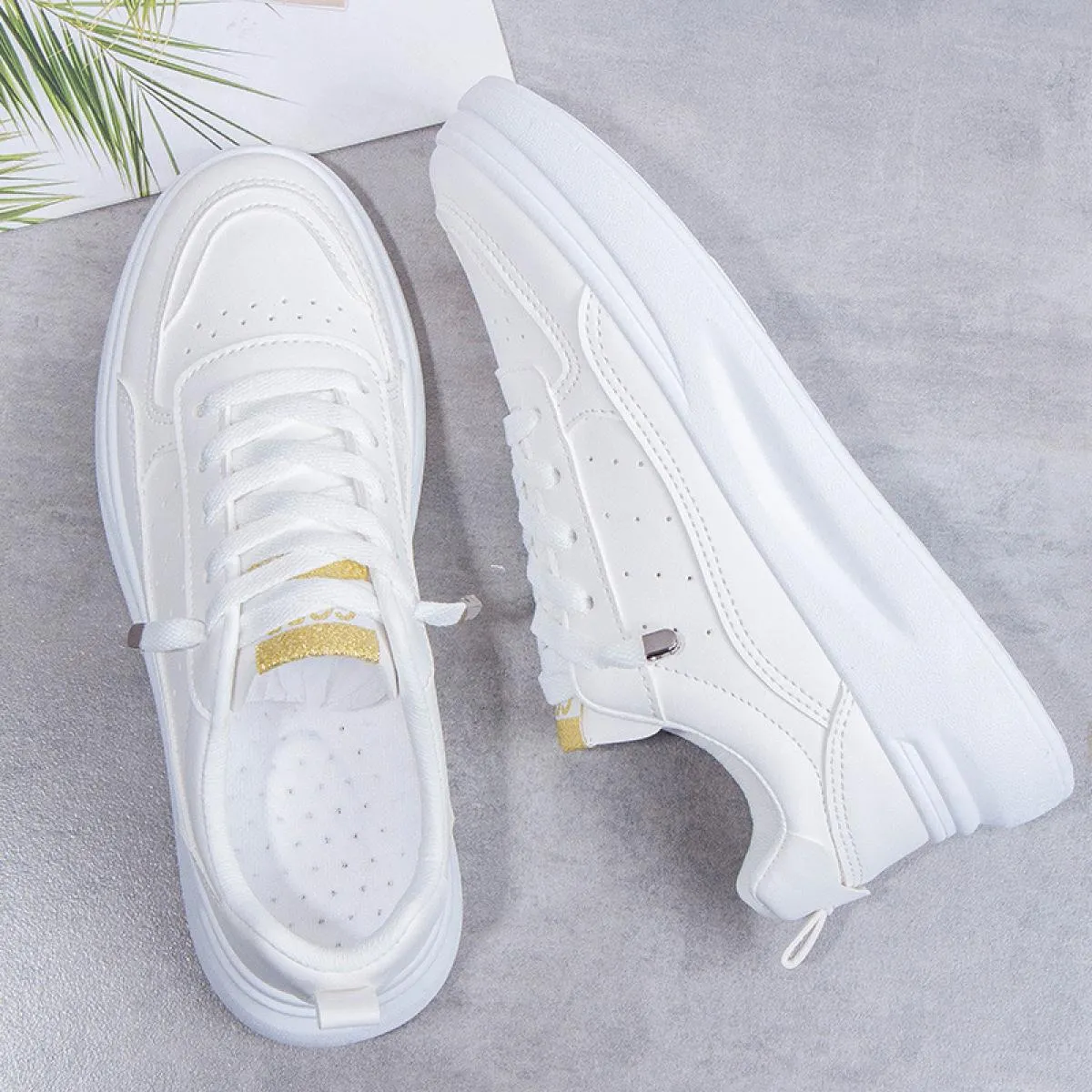 Scarpe da ginnastica bianche da donna Scarpe con plateau in PU Scarpe in PU Mocassini Sneakers da donna Scarpe vulcanizzate da d