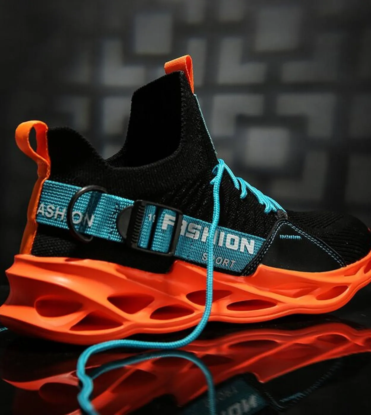 Scarpe da ginnastica Uomo Tenis Scarpe di design di lusso Scarpe casual da uomo Scarpe con plateau Moda Mocassini con lame Scarp
