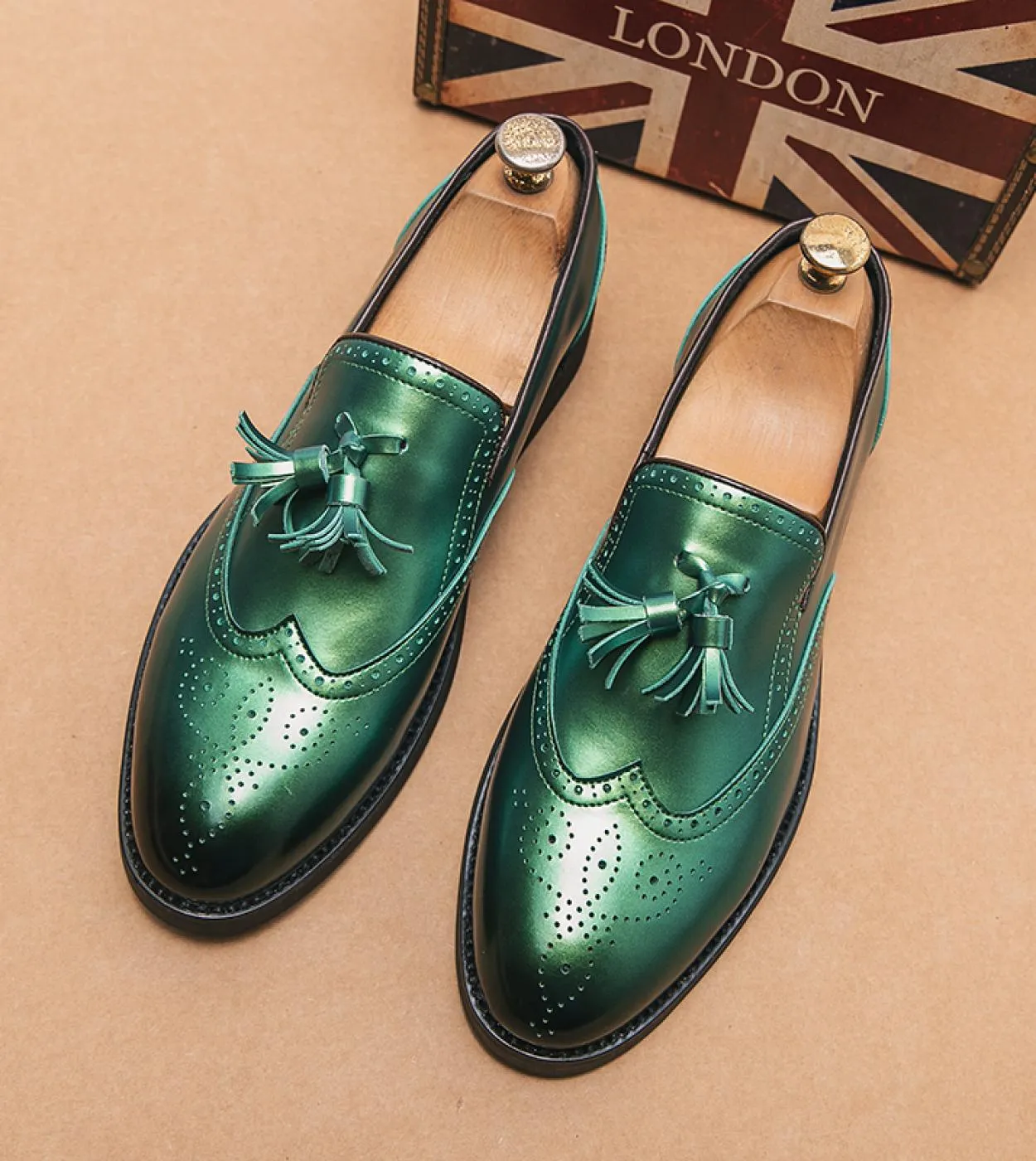 Scarpe in pelle di marca italiana di lusso Casual in pelle Gentleman Bureau Mocassini Scarpe da uomo Eleganti Abiti da sera Scar