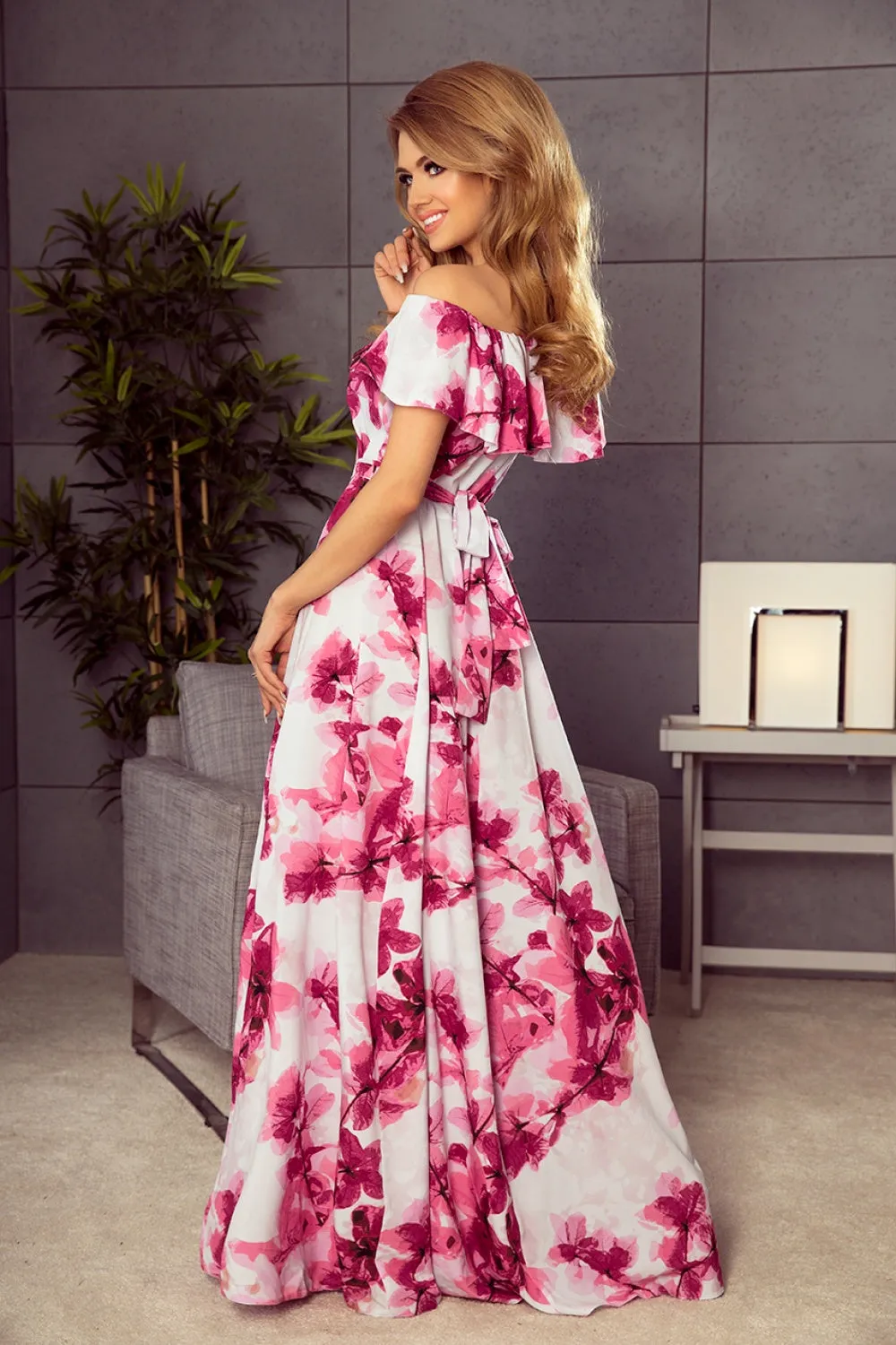 Vestito da giorno model 119238 Numoco
